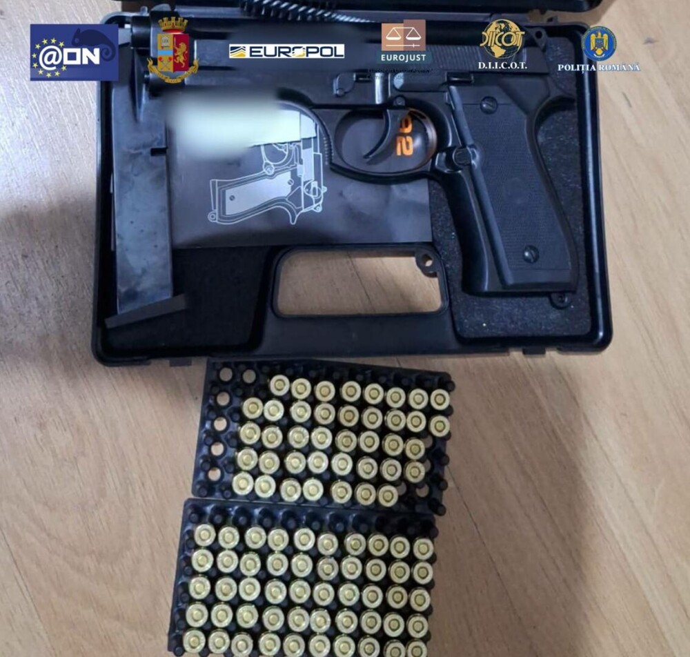 Operațiunea Z - Poliţia şi DIICOT fac peste 200 de percheziţii în toată țara. Opt mașini de lux, confiscate la Iași | VIDEO - Imaginea 6