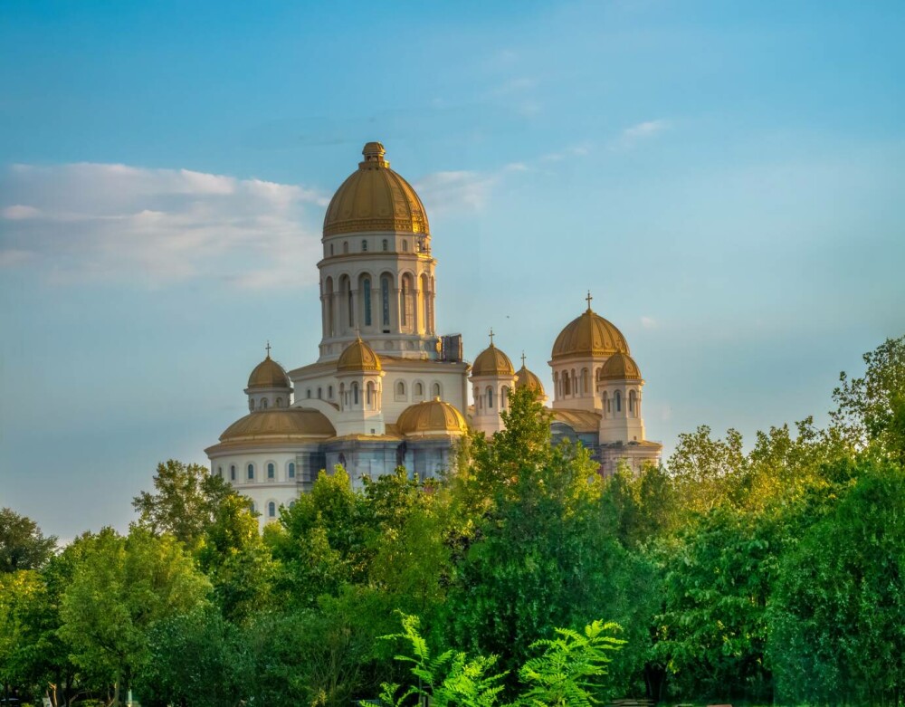 Cele mai mari biserici ortodoxe din lume. Unde se află catedralele uriașe ale ortodoxiei - Imaginea 6