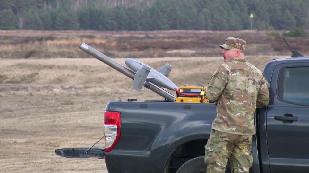 Militarii români au testat pentru prima dată în Polonia „vânătorul de drone”, produs de SUA. Este folosit deja în Ucraina - Imaginea 2