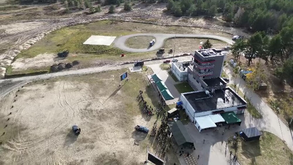 Militarii români au testat pentru prima dată în Polonia „vânătorul de drone”, produs de SUA. Este folosit deja în Ucraina - Imaginea 6