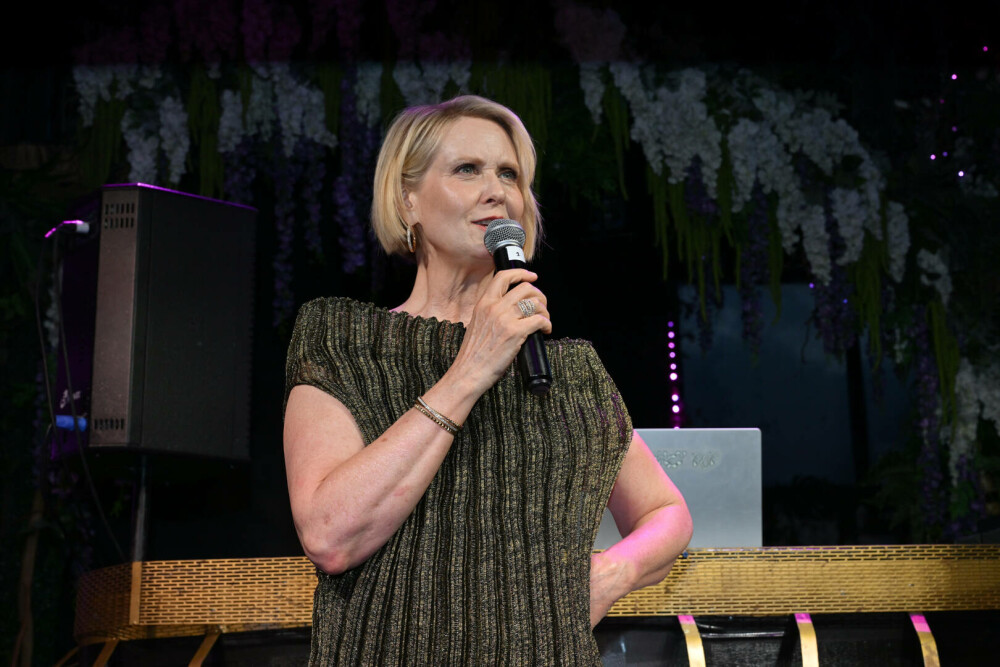 Cynthia Nixon, actrița din Sex and the City, apariție îndrăzneață la 59 de ani, la premiera unui serial. FOTO - Imaginea 15