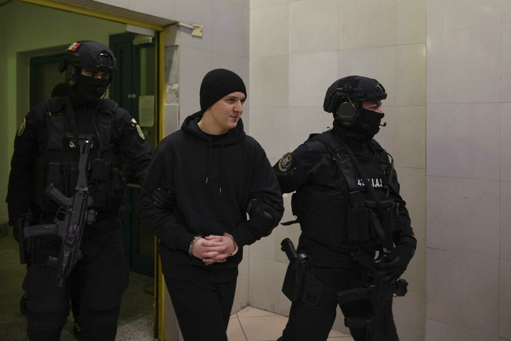 Prima reacție a lui Horațiu Potra după ce a fost adus în țară. Lista acuzațiilor grave care i se aduc mercenarului. FOTO - Imaginea 2