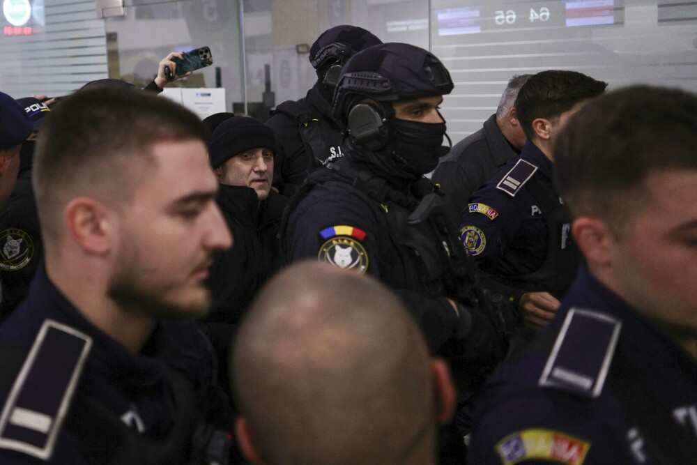 Prima reacție a lui Horațiu Potra după ce a fost adus în țară. Lista acuzațiilor grave care i se aduc mercenarului. FOTO - Imaginea 6