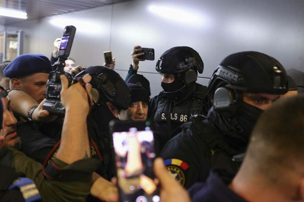 Prima reacție a lui Horațiu Potra după ce a fost adus în țară. Lista acuzațiilor grave care i se aduc mercenarului. FOTO - Imaginea 7