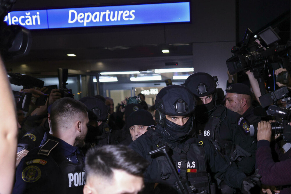 Prima reacție a lui Horațiu Potra după ce a fost adus în țară. Lista acuzațiilor grave care i se aduc mercenarului. FOTO - Imaginea 8