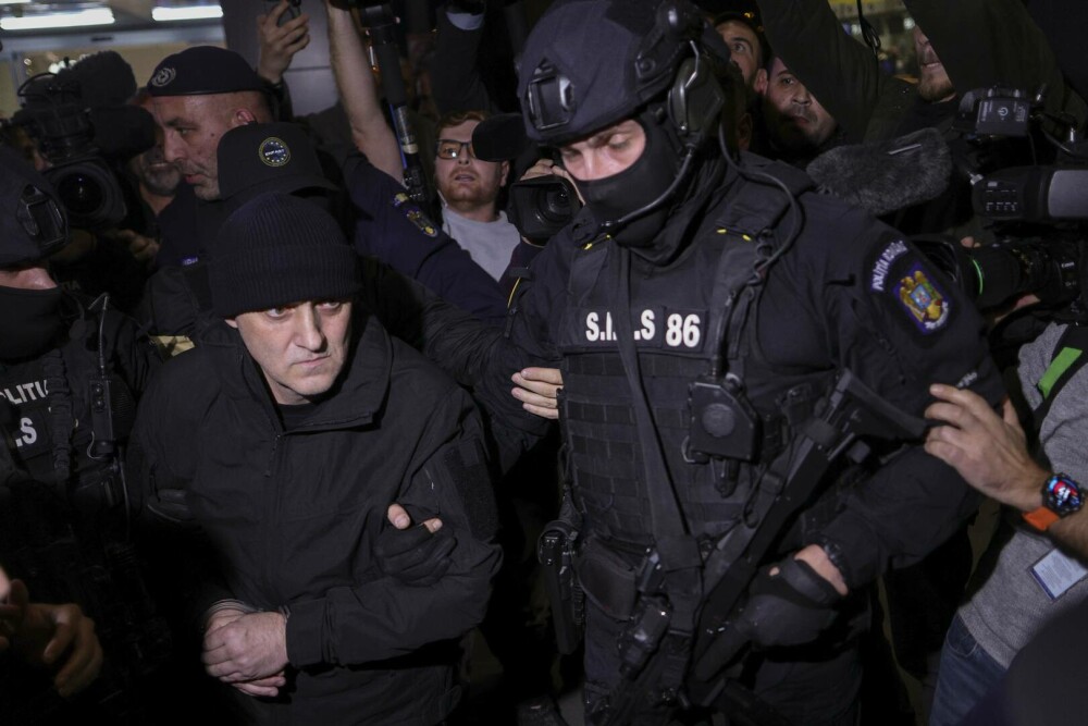 Prima reacție a lui Horațiu Potra după ce a fost adus în țară. Lista acuzațiilor grave care i se aduc mercenarului. FOTO - Imaginea 9