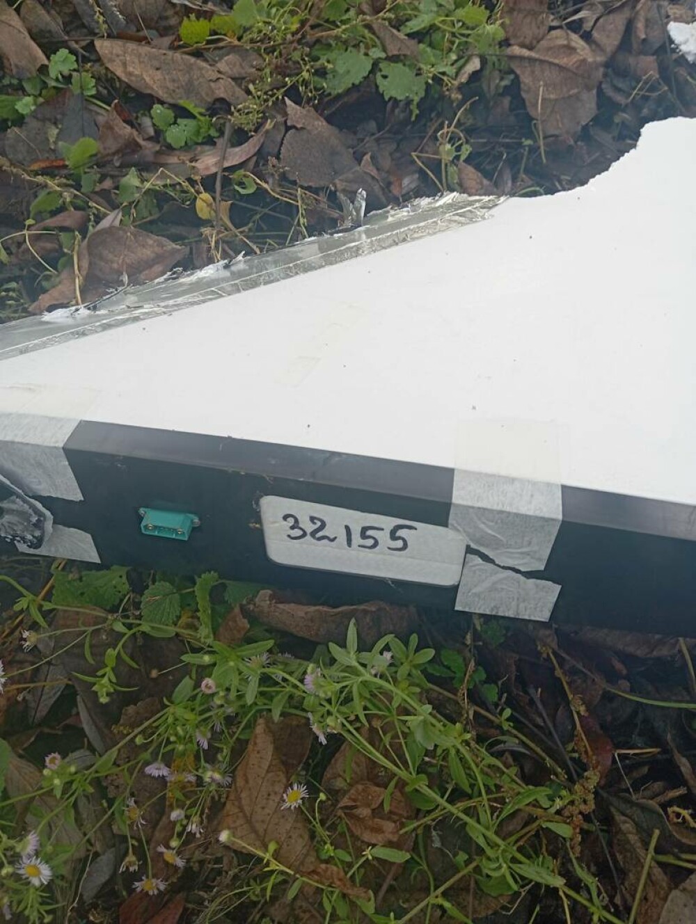 Drone rusești pe teritoriul României. Moșteanu: O dronă a fost găsită prăbușită în județul Vaslui. Primele imagini - Imaginea 5