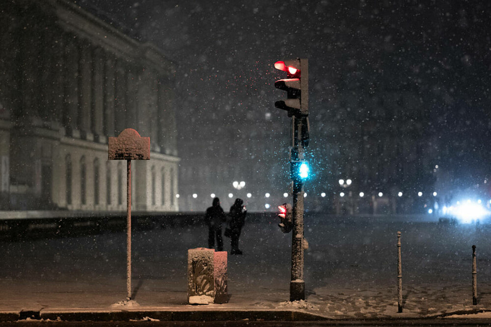 Parisul, sub ninsoare. Capitala Franței a fost cuprinsă de o furtună de zăpadă | GALERIE FOTO - Imaginea 4