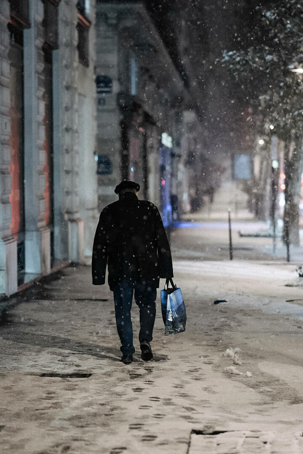 Parisul, sub ninsoare. Capitala Franței a fost cuprinsă de o furtună de zăpadă | GALERIE FOTO - Imaginea 5