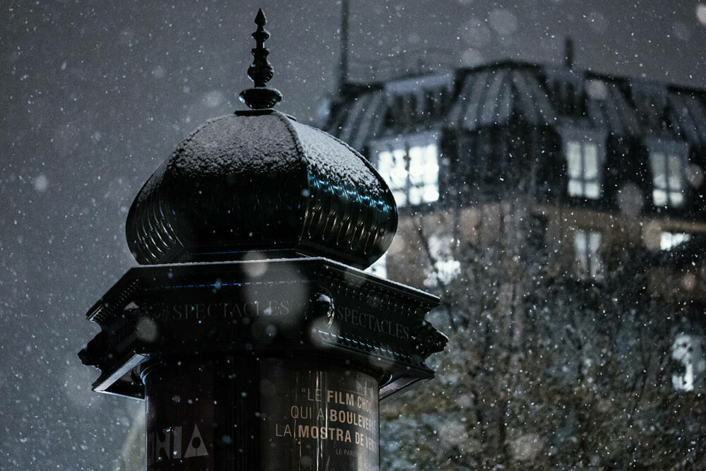 Parisul, sub ninsoare. Capitala Franței a fost cuprinsă de o furtună de zăpadă | GALERIE FOTO - Imaginea 13