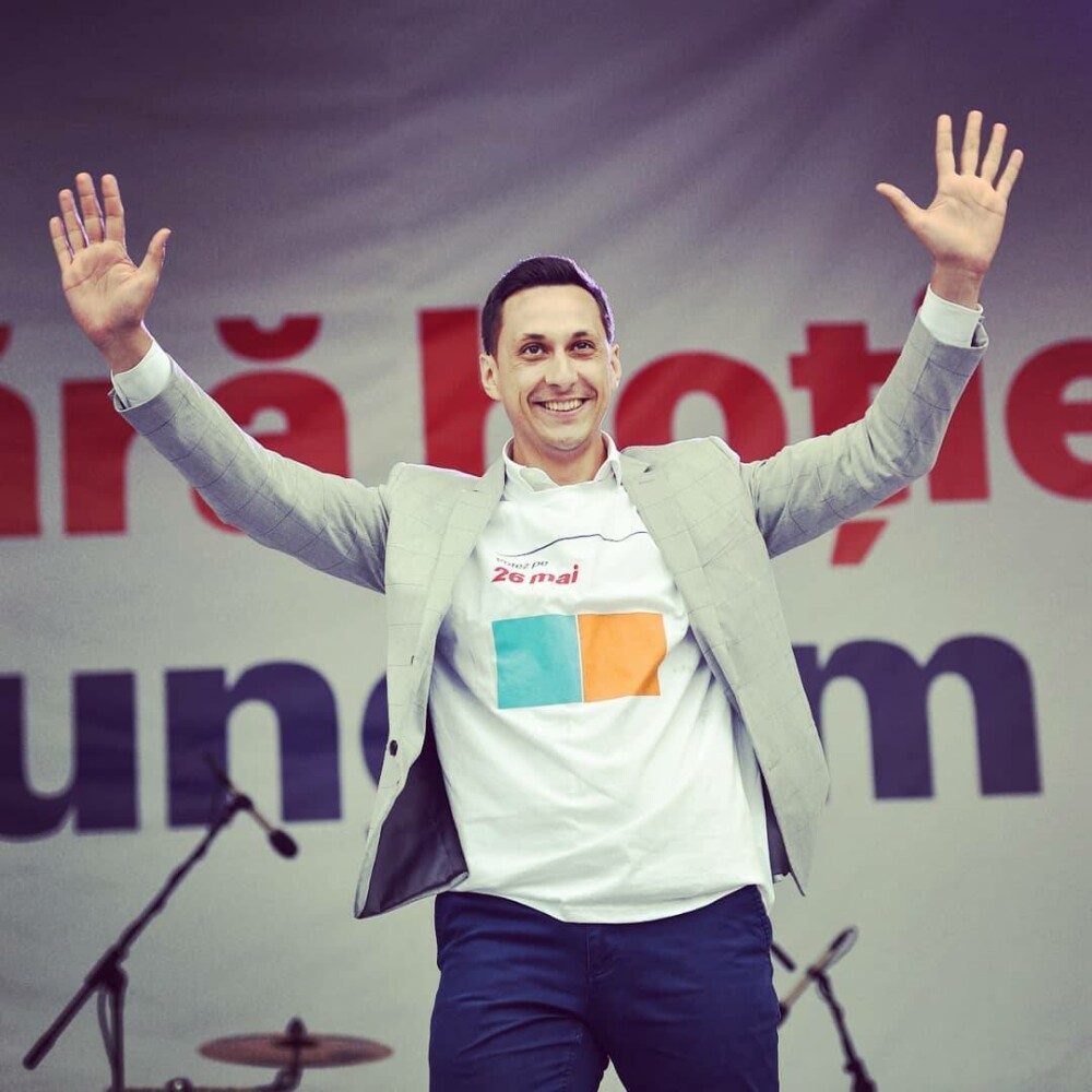Cine este Vlad Gheorghe, fost candidat independent la Primăria Capitalei, retras în favoarea lui Ciprian Ciucu - Imaginea 5