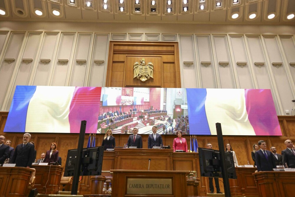 Nicușor Dan, în Parlament: ”Trebuie să recâștigăm încrederea cetățenilor, și asta este corelată cu lupta împotriva corupției” - Imaginea 3