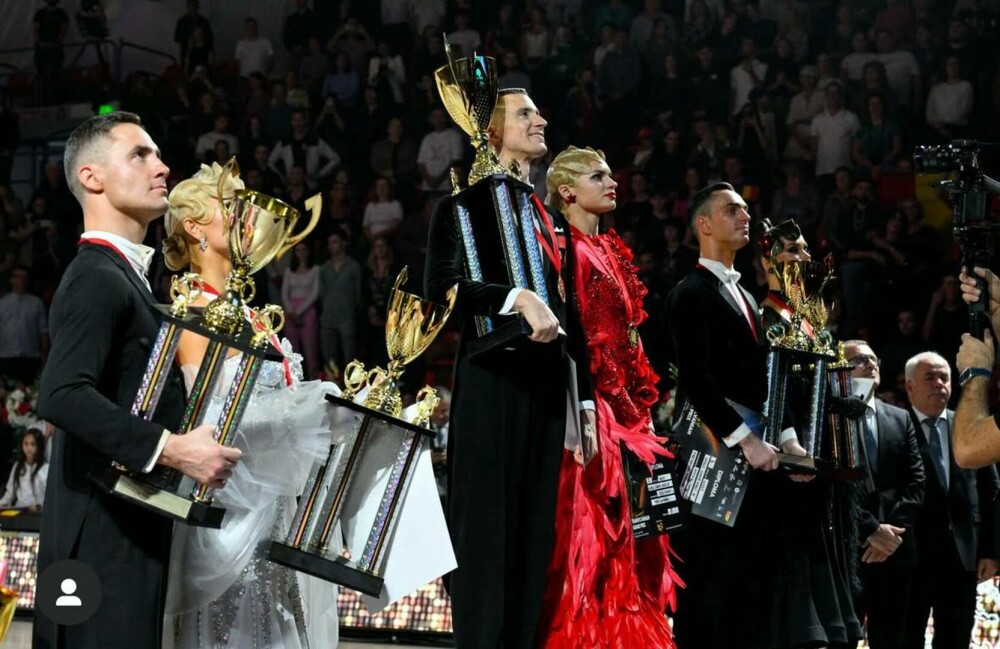 Andreea Matei și Rareș Cojoc, perechea de aur a dansului sportiv românesc, admirată pe podiumurile lumii - Imaginea 2