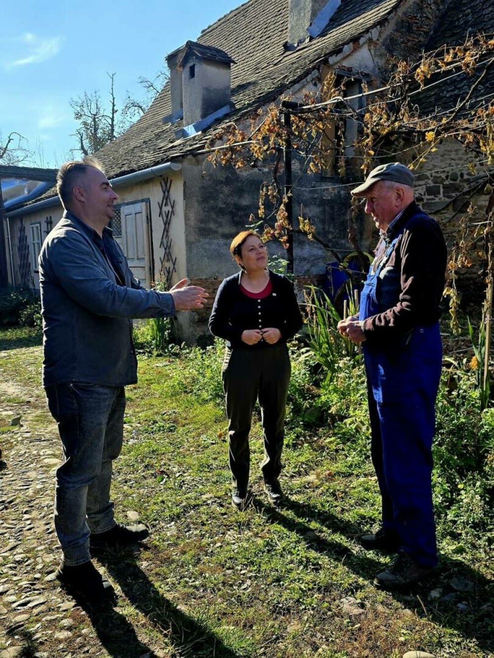 Caroline Fernolend, salvatoarea satului Viscri. De trei decenii protejează patrimoniul și atrage turiști din întreaga lume - Imaginea 9