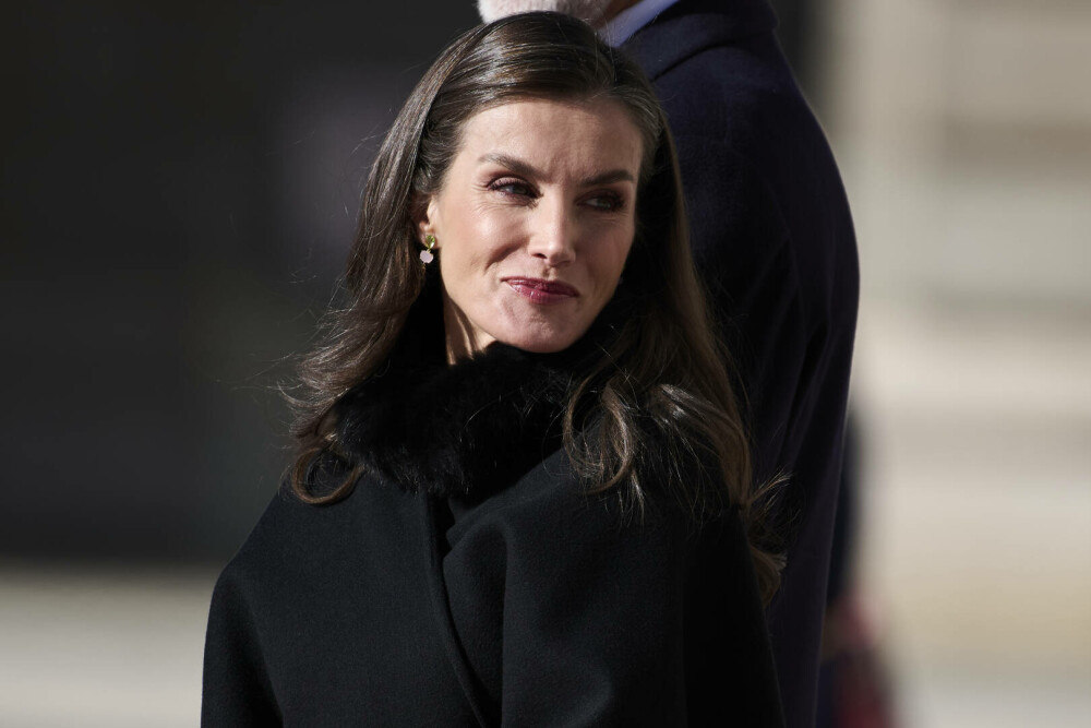 Regina Letizia a Spaniei, un simbol al eleganței la cina de stat în onoarea președintelui Germaniei. GALERIE FOTO - Imaginea 1