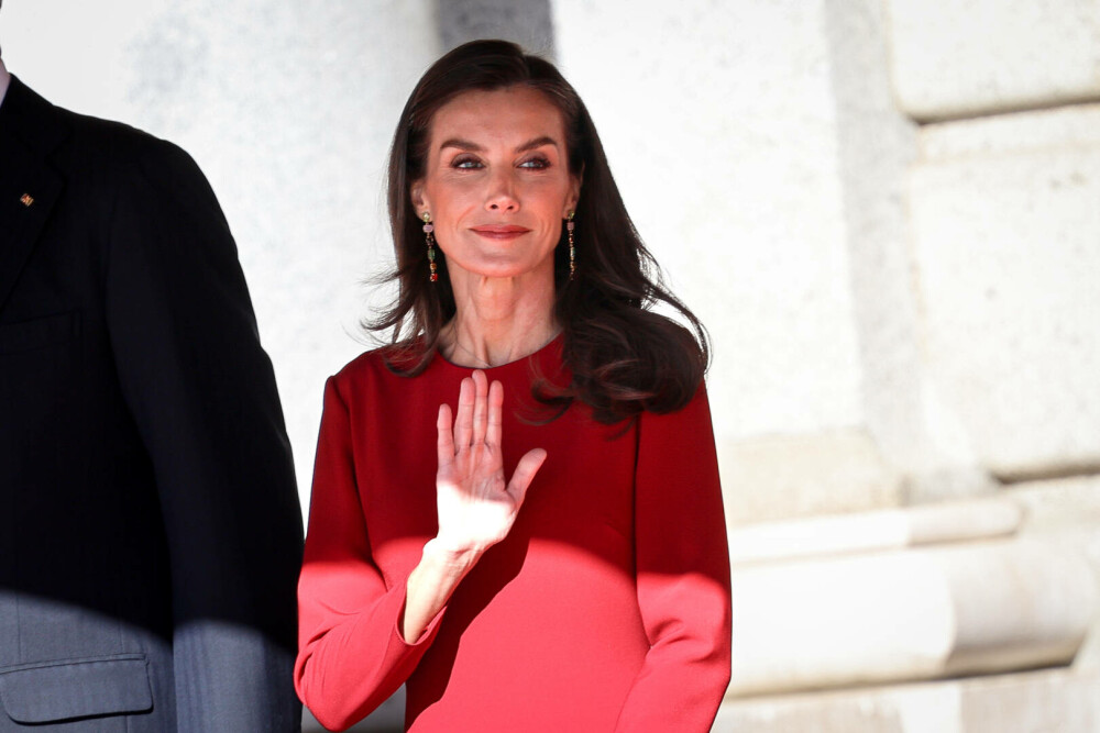 Regina Letizia a Spaniei, un simbol al eleganței la cina de stat în onoarea președintelui Germaniei. GALERIE FOTO - Imaginea 6