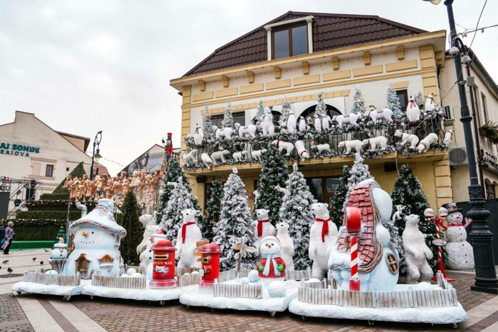 Târgul de Crăciun de la Craiova a fost desemnat cel mai frumos din Europa. A primit peste 140.000 de voturi | GALERIE FOTO - Imaginea 9