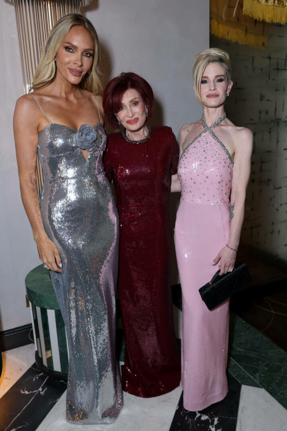 Sharon și Kelly Osbourne, prima apariție publică după moartea lui Ozzy. FOTO - Imaginea 20