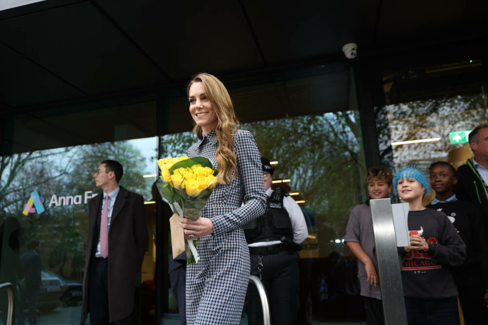 Prințesa de Wales a vizitat sediul unei organizații de caritate din Londra. Ce ținută a purtat. FOTO - Imaginea 4
