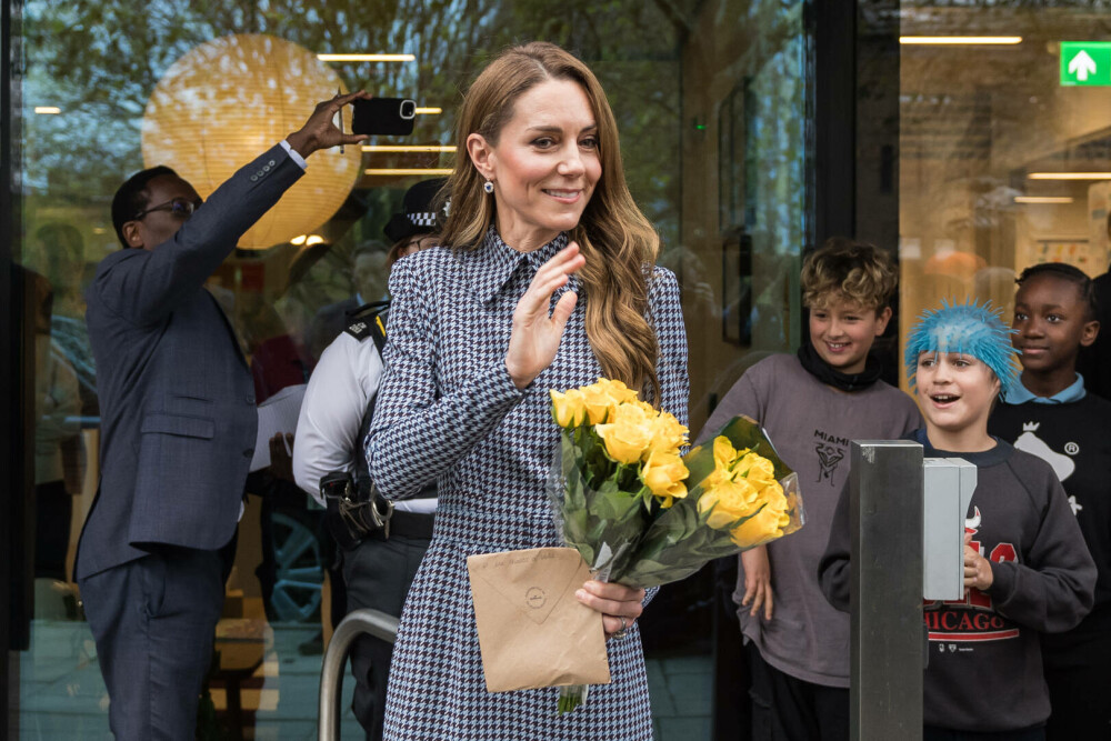 Prințesa de Wales a vizitat sediul unei organizații de caritate din Londra. Ce ținută a purtat. FOTO - Imaginea 7