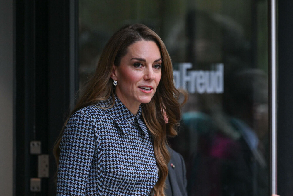 Prințesa de Wales a vizitat sediul unei organizații de caritate din Londra. Ce ținută a purtat. FOTO - Imaginea 10