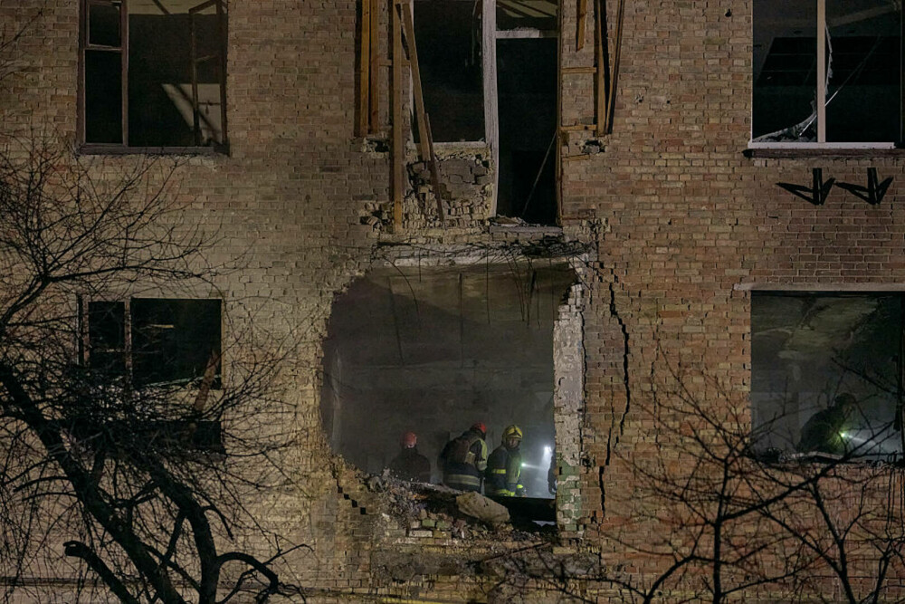 Atac rusesc cu drone și rachete asupra Kievului. O persoană a fost ucisă, iar alte șapte sunt rănite. GALERIE FOTO - Imaginea 5