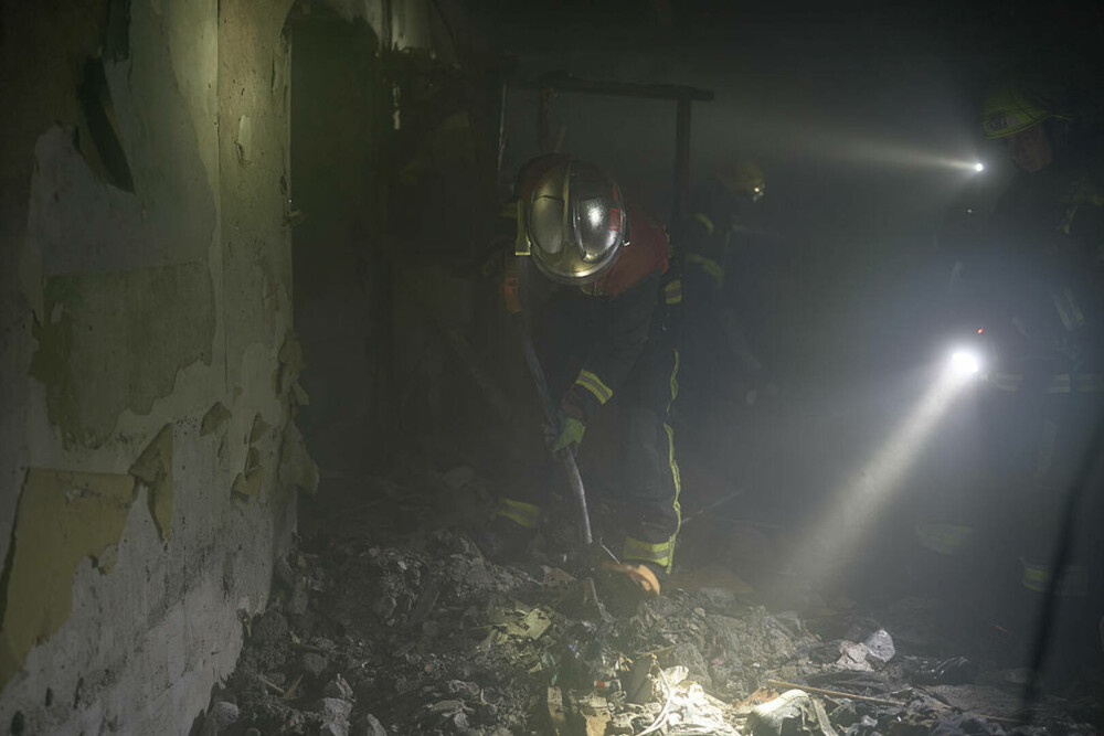 Atac rusesc cu drone și rachete asupra Kievului. O persoană a fost ucisă, iar alte șapte sunt rănite. GALERIE FOTO - Imaginea 7