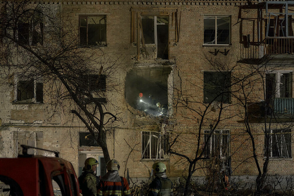 Atac rusesc cu drone și rachete asupra Kievului. O persoană a fost ucisă, iar alte șapte sunt rănite. GALERIE FOTO - Imaginea 8