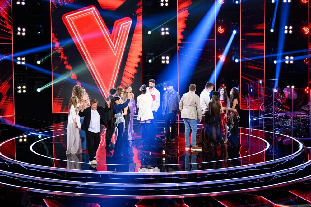 Ei sunt cei 12 concurenți care merg în etapa LIVE-urilor la Vocea României. Emisiunea a fost lider absolut de audiență - Imaginea 1