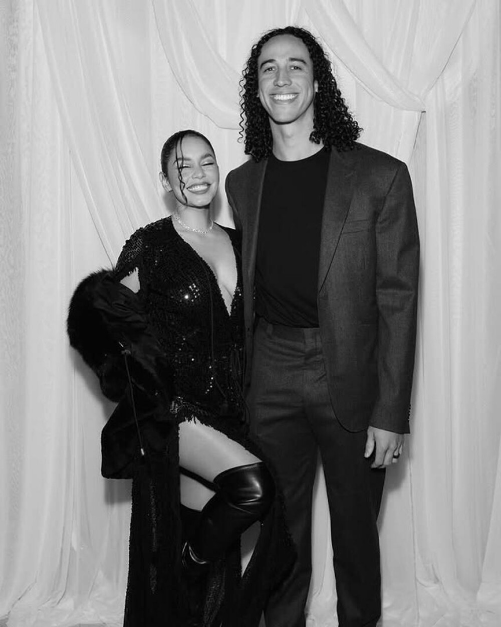 Vanessa Hudgens și Cole Tucker au devenit părinți pentru a doua oară. Mesajul postat pe Instagram | GALERIE FOTO - Imaginea 4