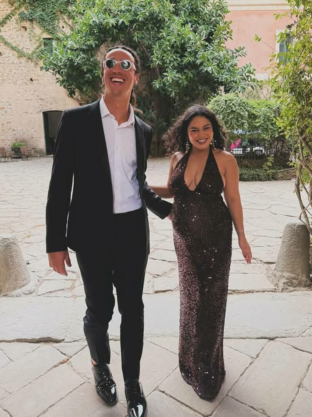 Vanessa Hudgens și Cole Tucker au devenit părinți pentru a doua oară. Mesajul postat pe Instagram | GALERIE FOTO - Imaginea 12