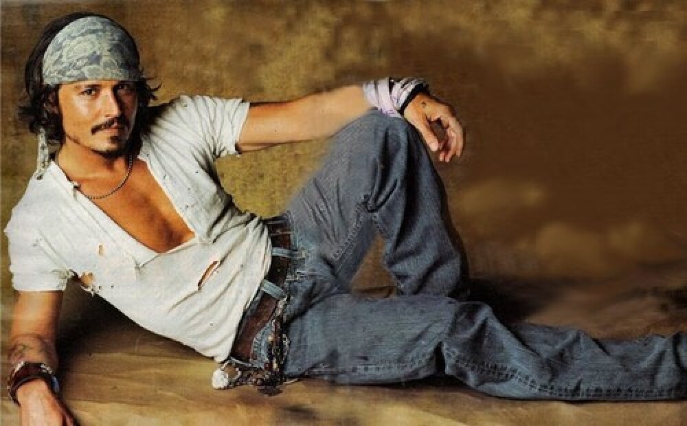 Johnny Depp e cel mai sexy, dar si cel mai stilat barbat! - Imaginea 1