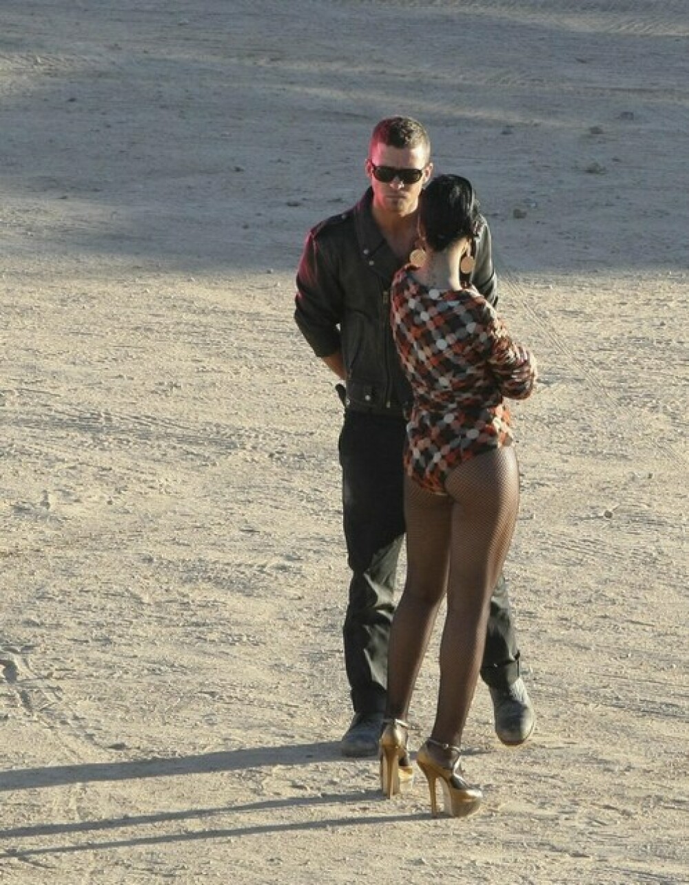 Justin Timberlake o duce pe Rihanna la dezalcoolizare - Imaginea 3