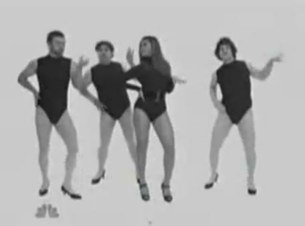All the single... babies!?! Uite-l cum danseaza pe muzica lui Beyonce! - Imaginea 7