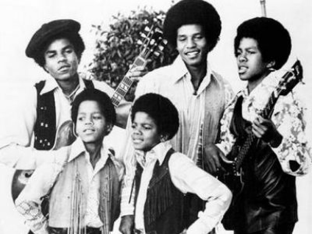 RETROSPECTIVA De ce il iubim pe Michael Jackson! - Imaginea 120