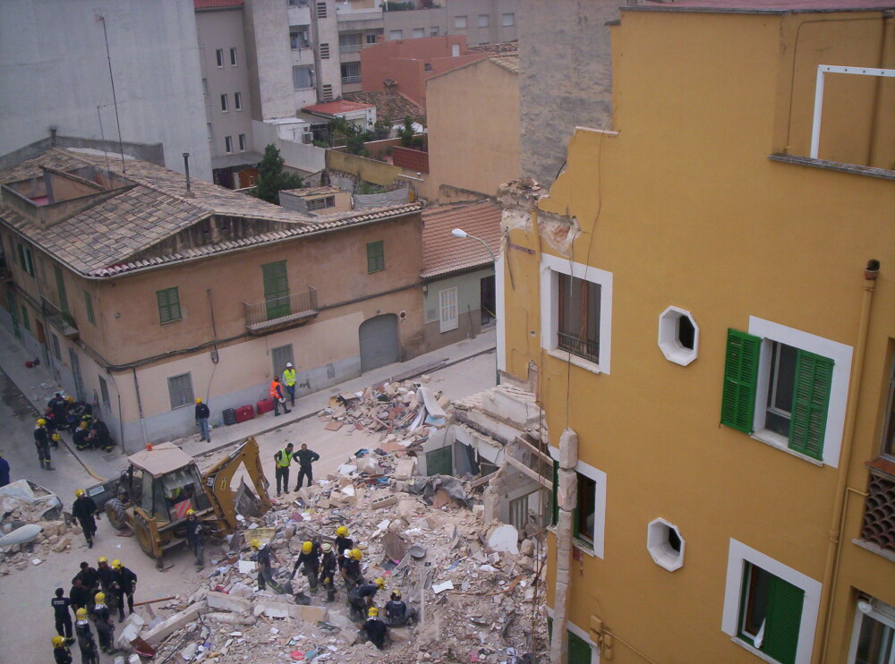 Cinci morti in Palma de Mallorca, in urma prabusirii unui imobil - Imaginea 1