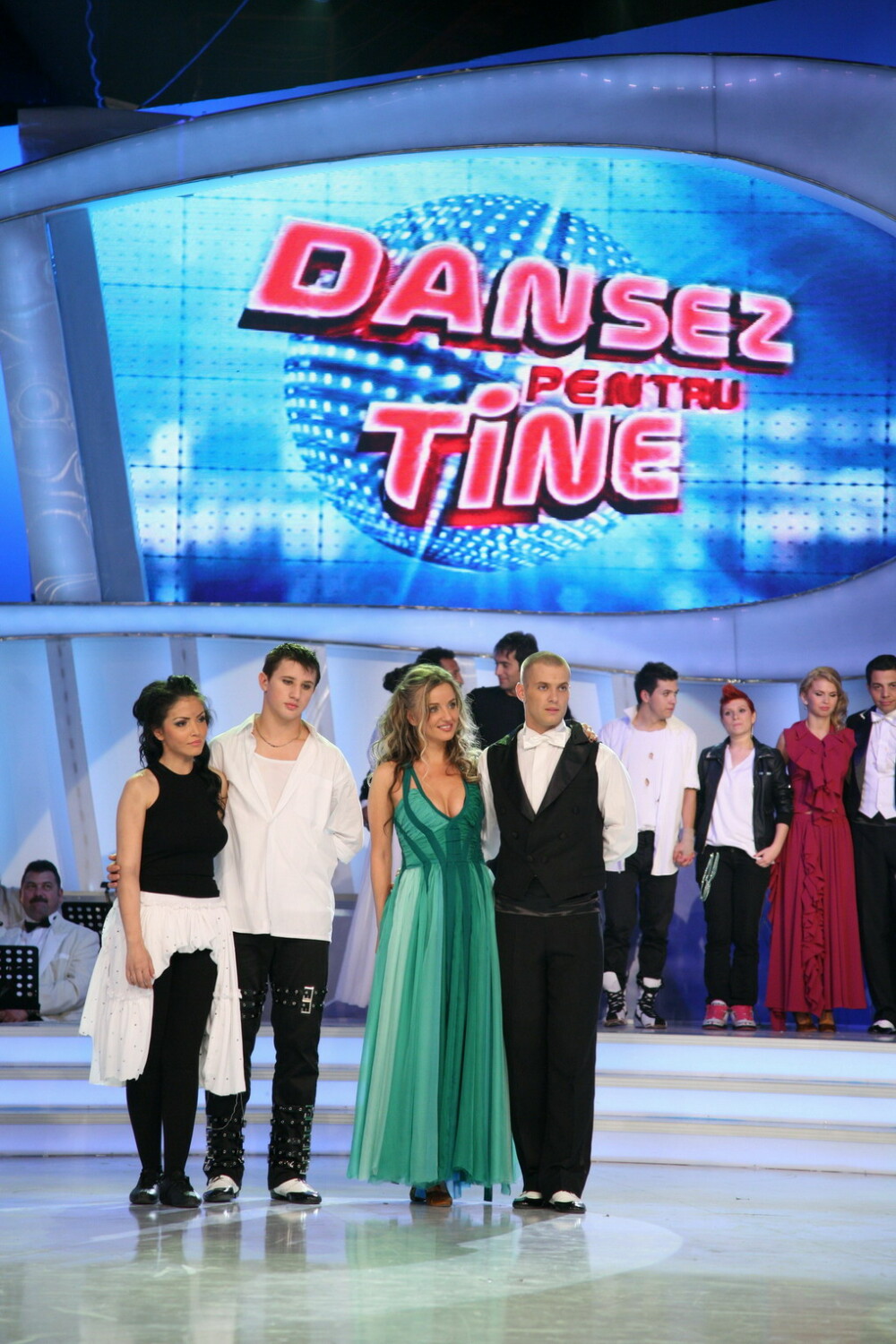 Tania Budi si Andreea Mantea, primul duel din noul sezon Dansez pentru tine - Imaginea 1