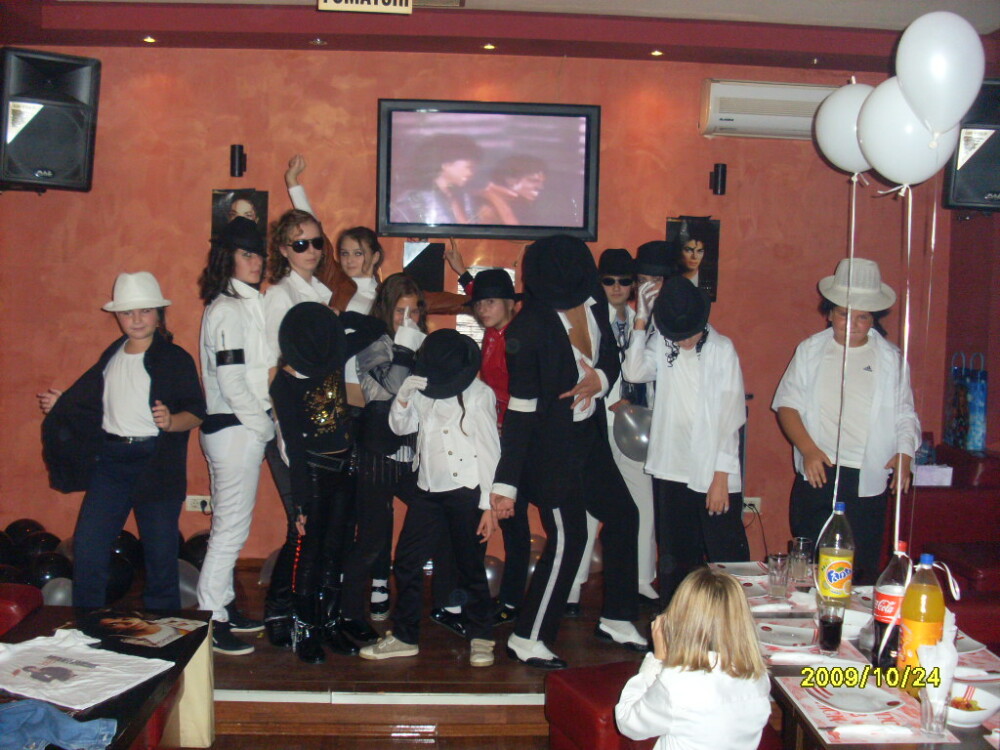 Michael Jackson, omagiat prin dans la Alba Iulia! - Imaginea 5