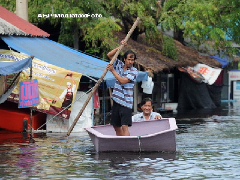 Imagini terifiante din Thailanda. Tara se scufunda din cauza inundatiilor extrem de puternice. VIDEO - Imaginea 4