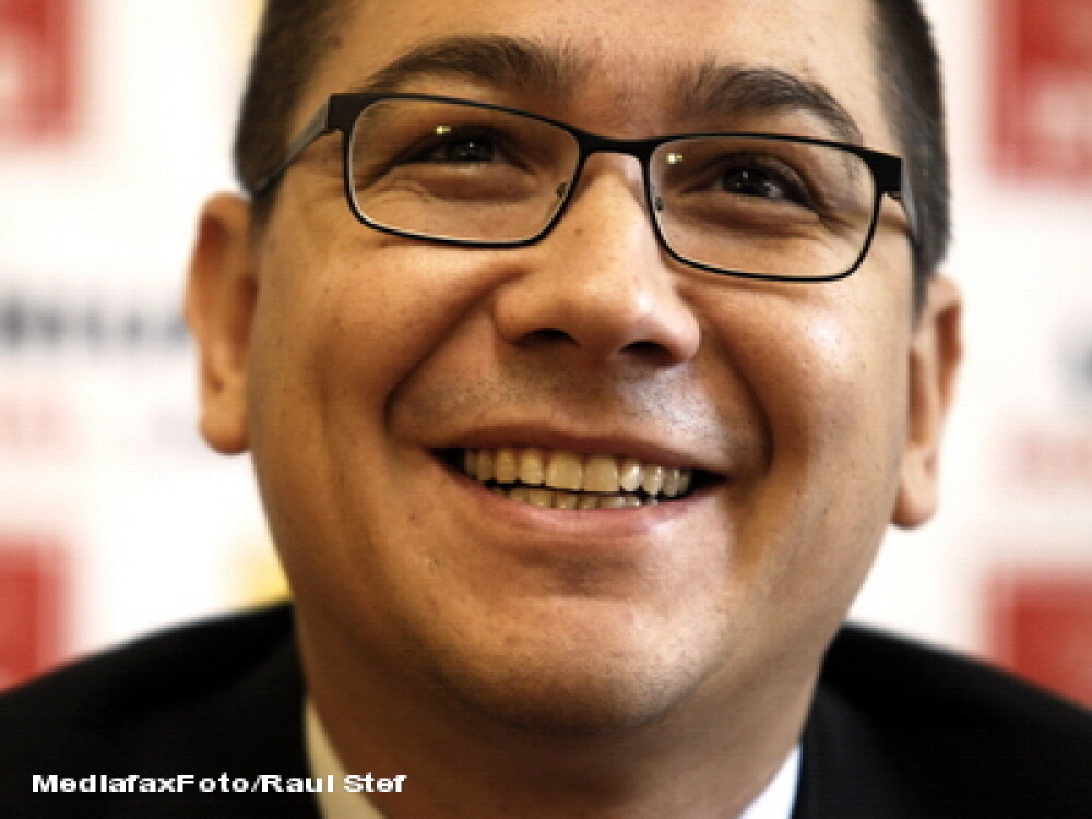 AFP: Victor Ponta, noul premier desemnat, este un lup tanar al politicii - Imaginea 7