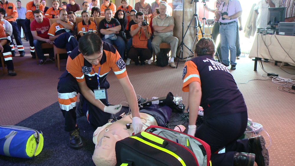 Salvatorii de vieti au concurat intre ei in Competitia Nationala a Ambulantelor de la Timisoara - Imaginea 2