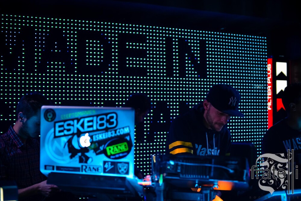 DJ ESKEI83 a facut senzatie intr-un club din Timisoara. Vezi GALERIE FOTO de la eveniment - Imaginea 8