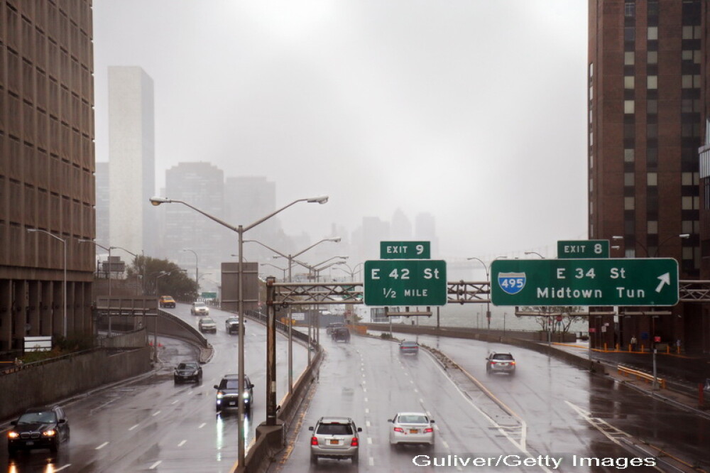 Uraganul Sandy: 40 de victime in New York. Autoritati: orasul ar putea fi INVADAT de sobolani - Imaginea 15