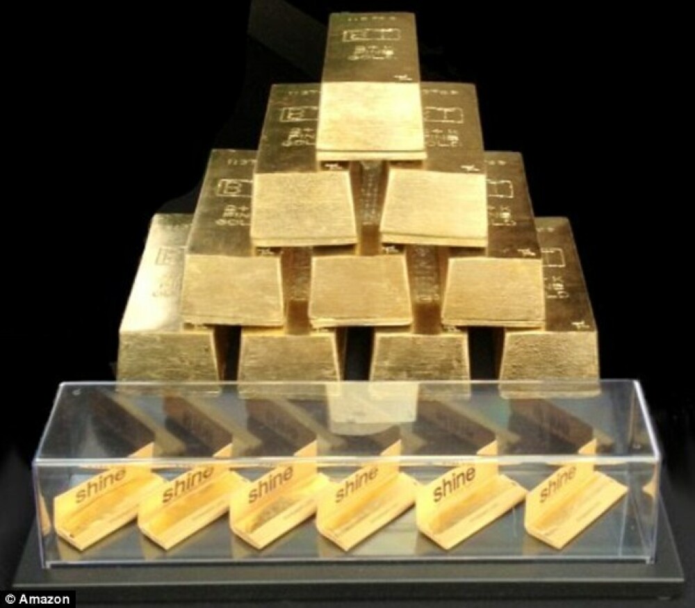 Cum arata tigara din foite de aur de 24 de carate. Un singur pachet costa 65 de dolari - Imaginea 4