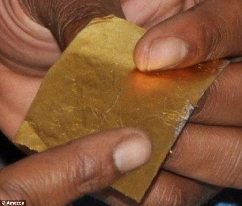 Cum arata tigara din foite de aur de 24 de carate. Un singur pachet costa 65 de dolari - Imaginea 3