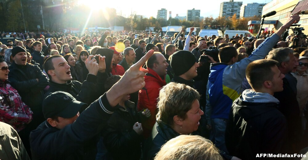 Moscova furioasa. Mii de oameni au protestat dupa uciderea unui rus de catre un posibil imigrant - Imaginea 3