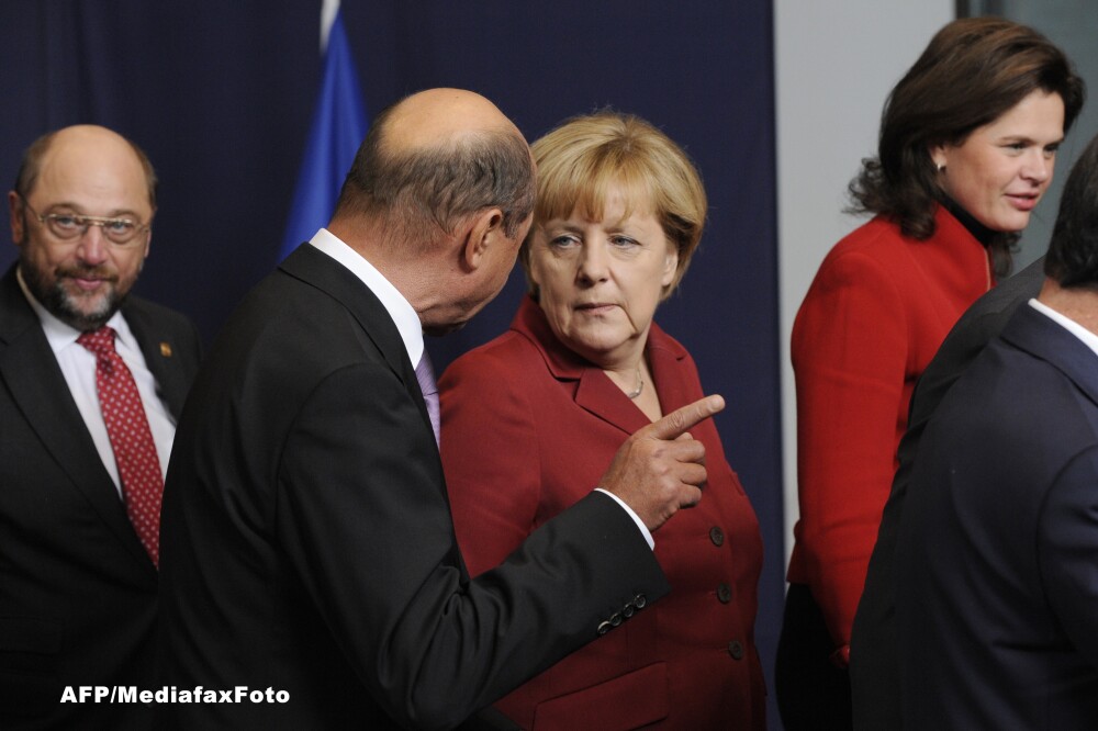 Traian Basescu, la summit-ul Consiliului European de la Bruxelles. GALERIE FOTO cu liderii UE - Imaginea 4