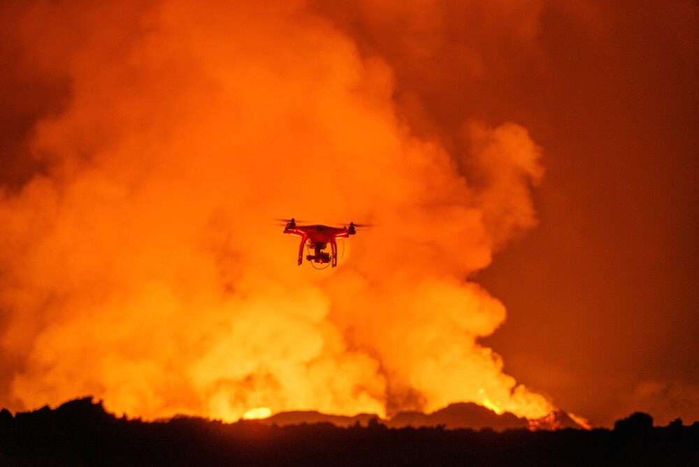 Imagini spectaculoase filmate de un GoPro montat pe o drona cu 
