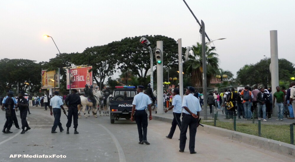 5 minute - durata unui protest in Angola, una dintre cele mai mari tari din Africa. VIDEO - Imaginea 4