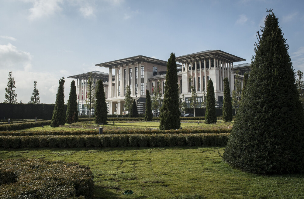 Turcia are unul dintre cele mai impunatoare palate prezidentiale din lume. A costat aproape 350 de milioane de dolari. FOTO - Imaginea 7